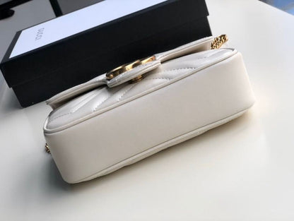 gg Marmont Matelassé Super Mini Bag White Matelassé Chevron For Women 6.2in/16.5cm gg 476433 DTDCT 9022