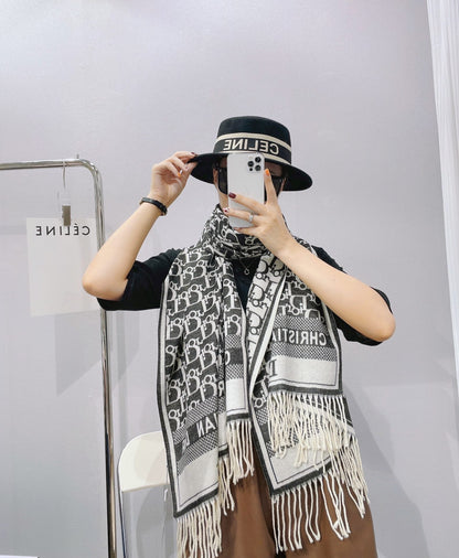 EN – Luxury DIR Scarf 004