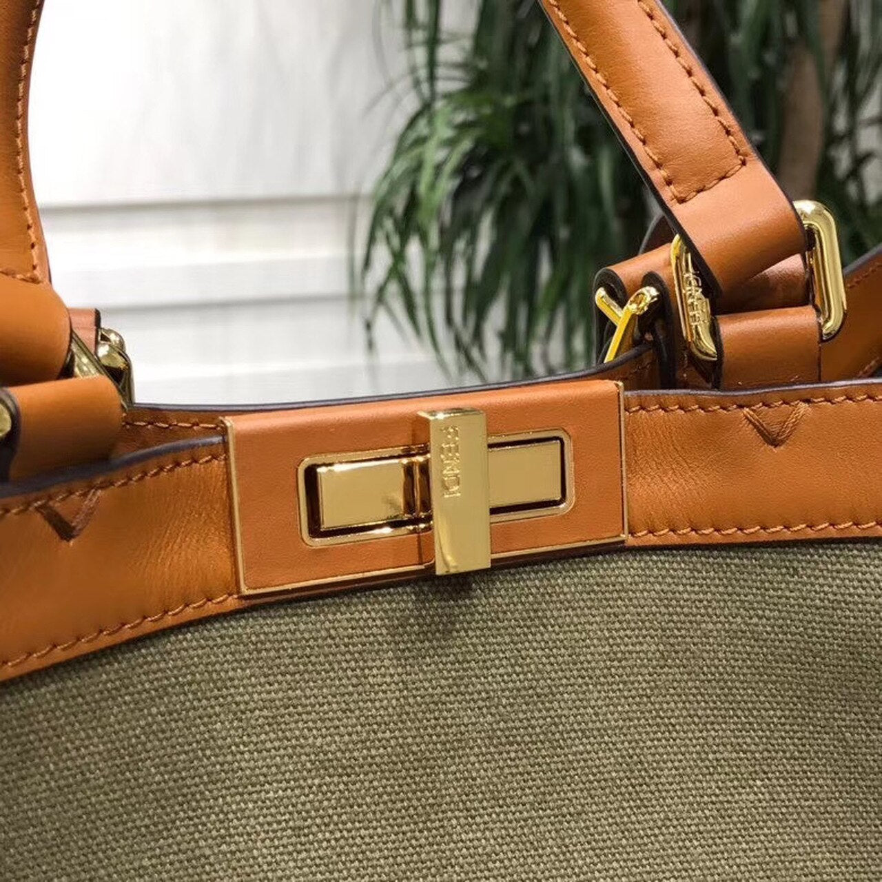 FI Peekaboo X-Tote Canvas Bag Khaki For Women, Handbags, Shoulder Bags 16.1in/41cm FF 8BH374
