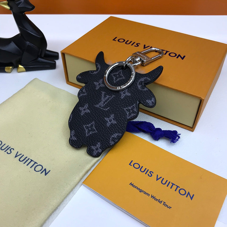 EN – Lux Keychains LUV 081