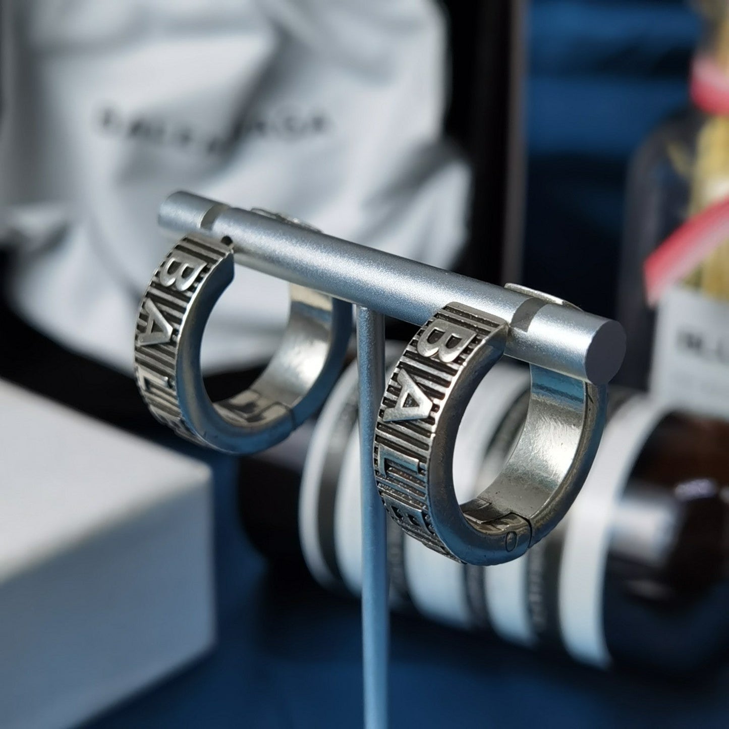 EN – Lux Earring BAL 003