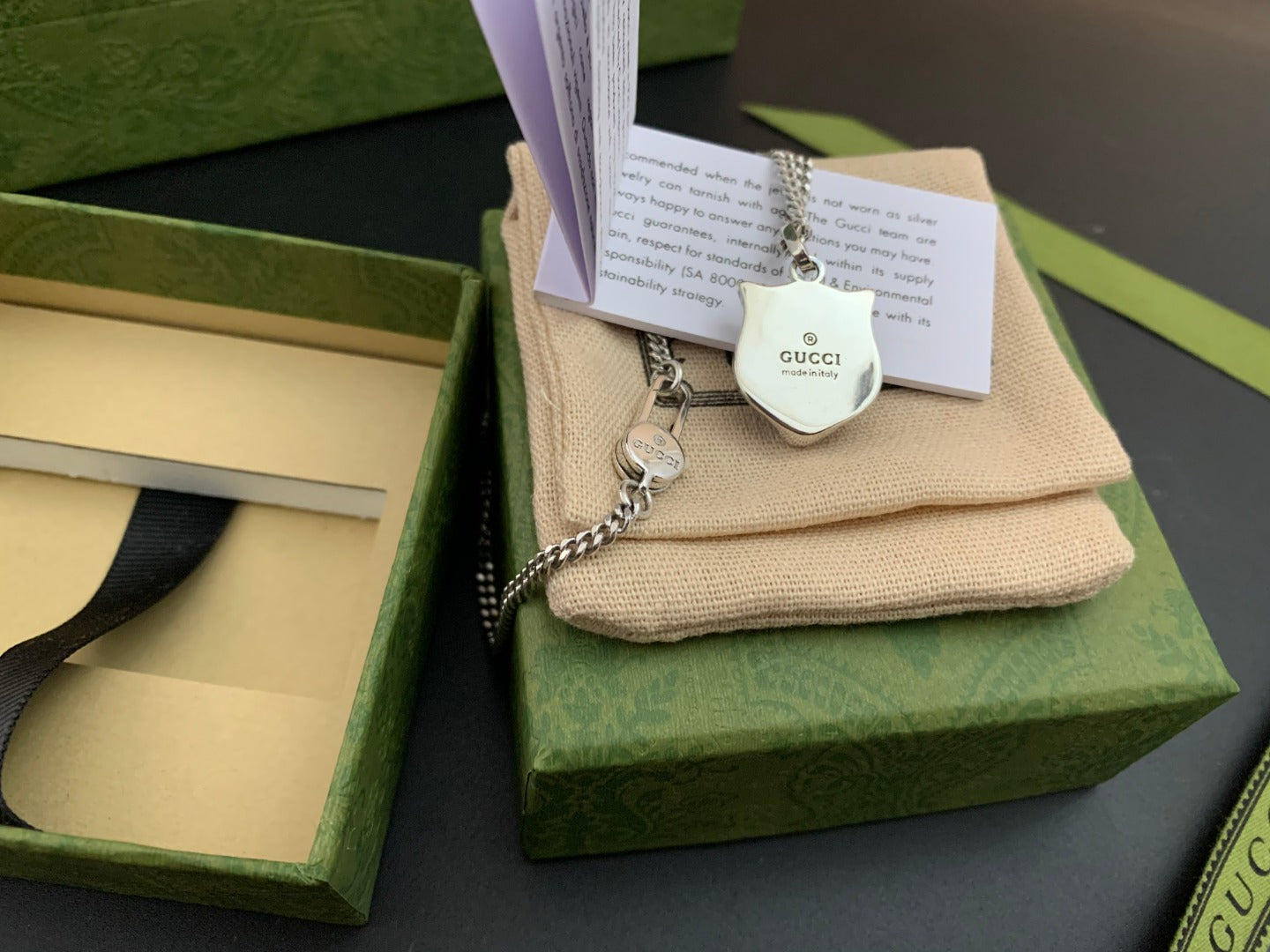 EN – Lux GCI Necklaces 012