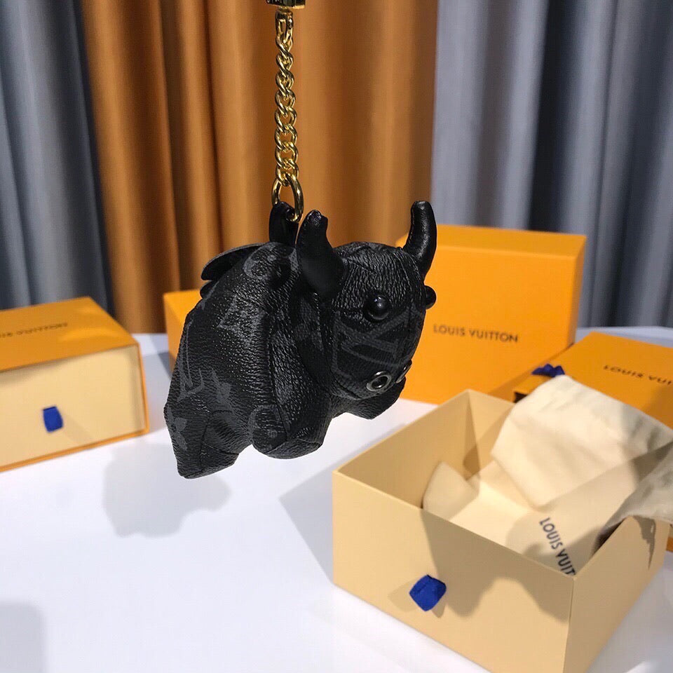 EN – Lux Keychains LUV 040