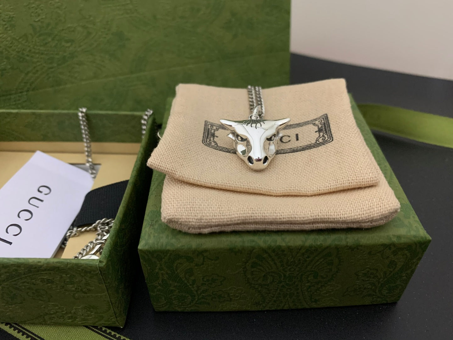 EN – Lux GCI Necklaces 014