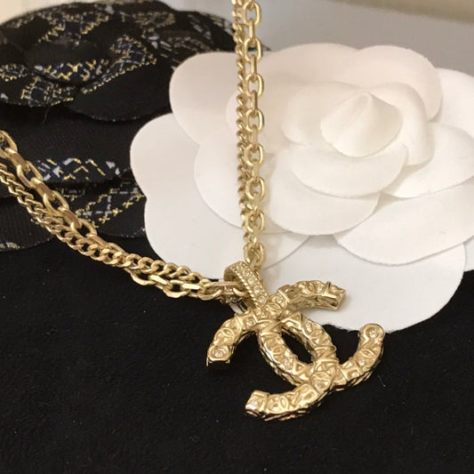 EN – Lux Necklace CHL035