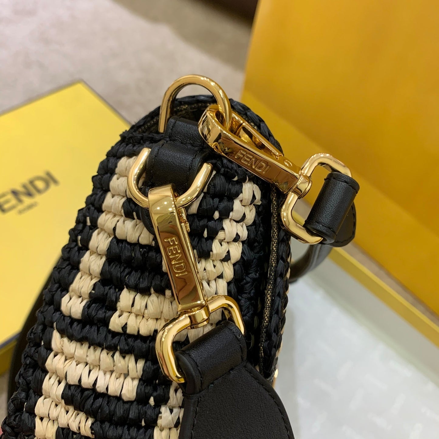 FI Baguette Raffia Fabric Black For Women, Bags 10.6in/27cm FF 8BR600AKBYF1HOG