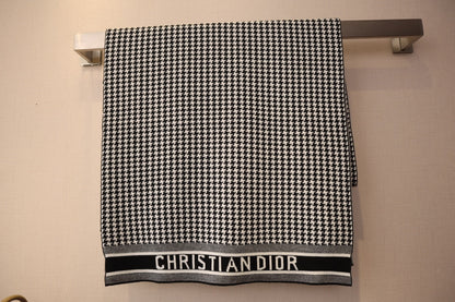 EN – Luxury DIR Scarf 006