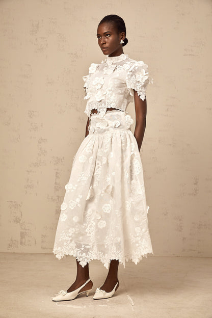 Thérèse white flower-embroidered top & skirt matching set
