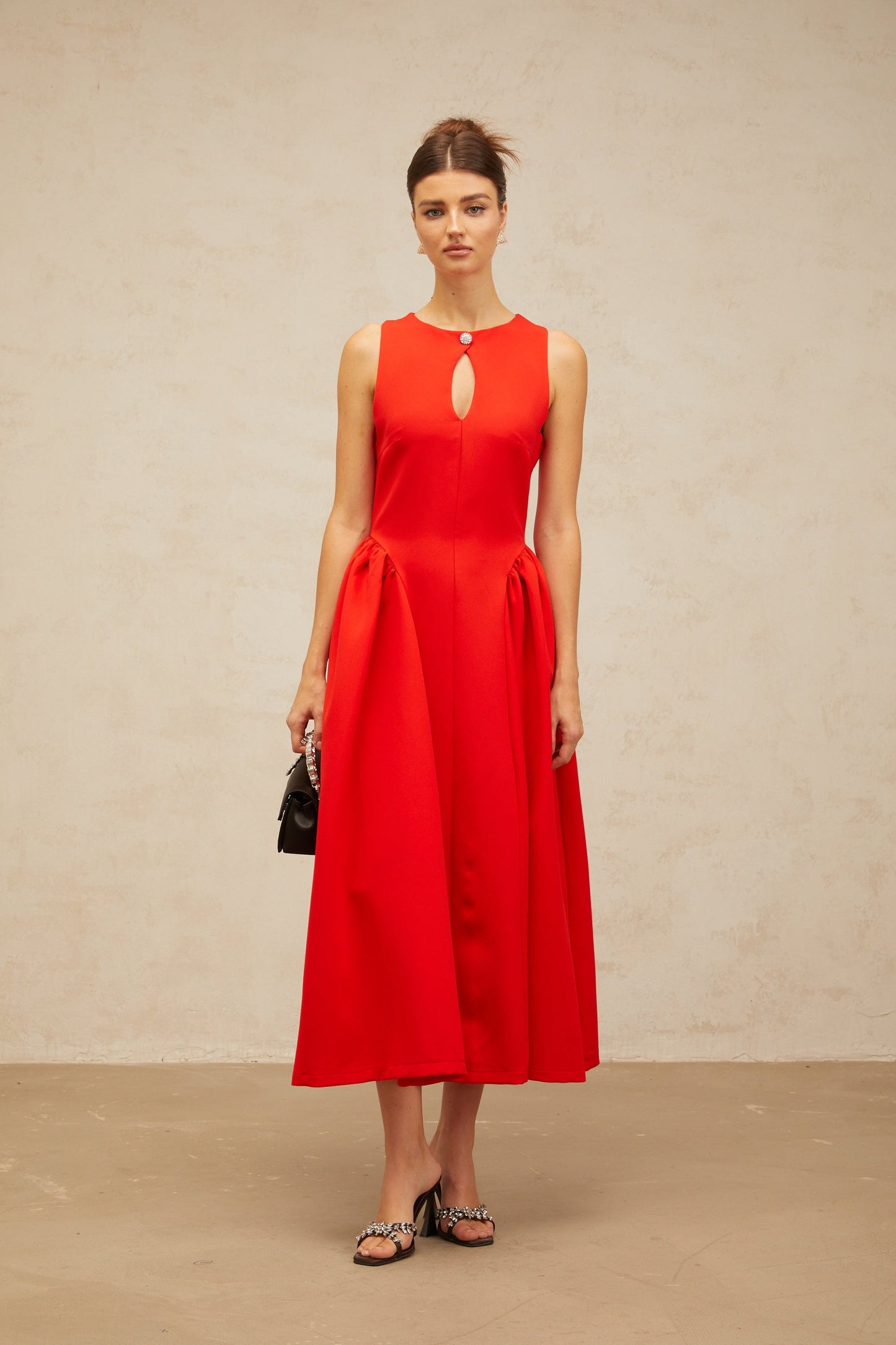 Narcisse red keyhole sleeveless midi dress
