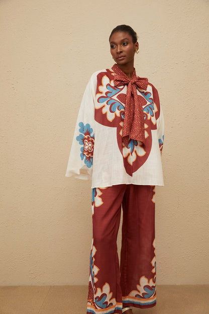 Énigmatique Brown Graphic Print Blouse & Trousers Co-ord