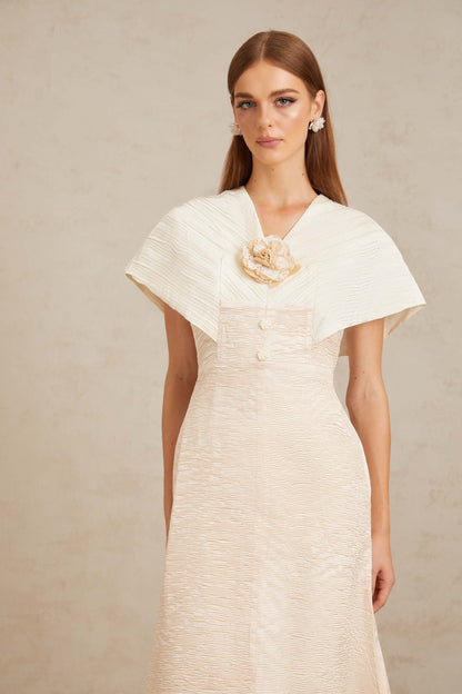 Clémence White Textured Midi Dress with 3D Petal