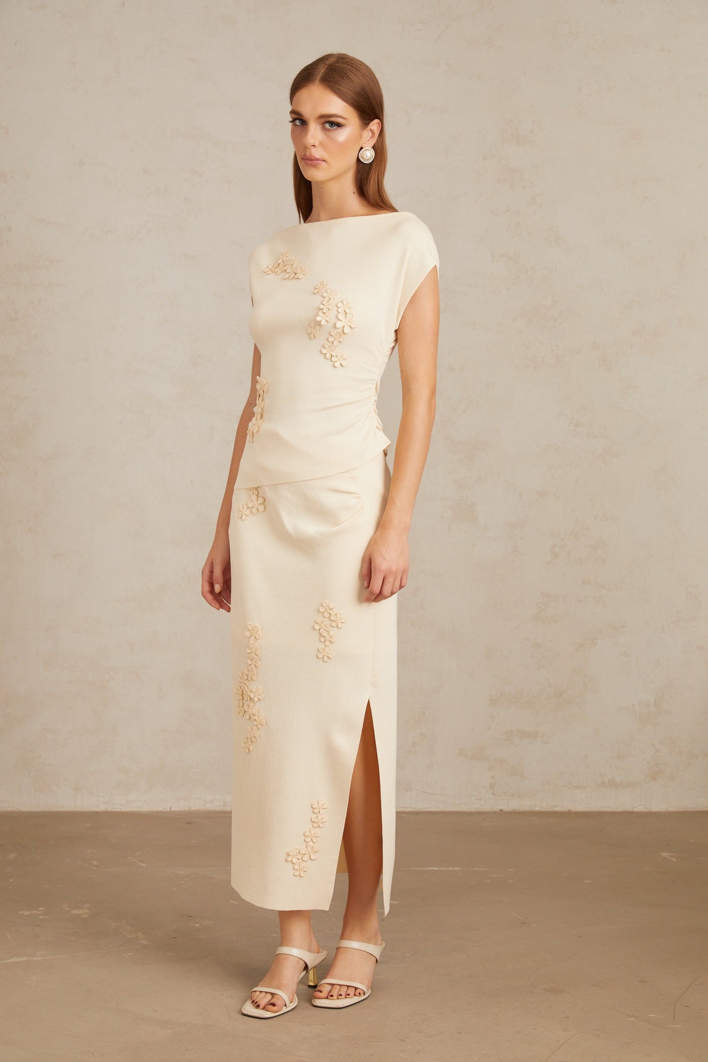Étienne Neutral Floral Appliqué Knit Top & Skirt Set