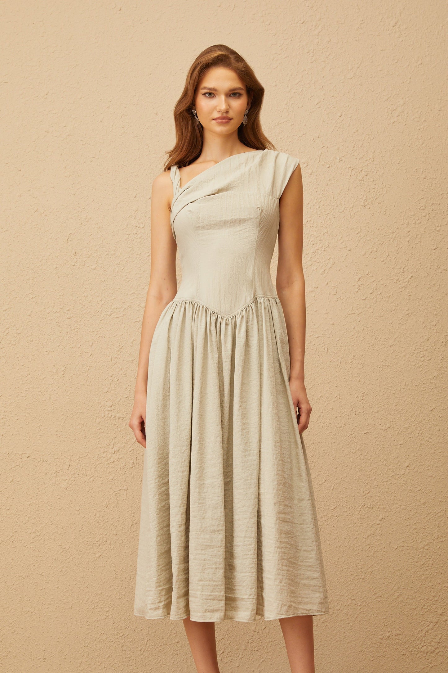 Thorne Bean Green Asymmetrical Midi Dress