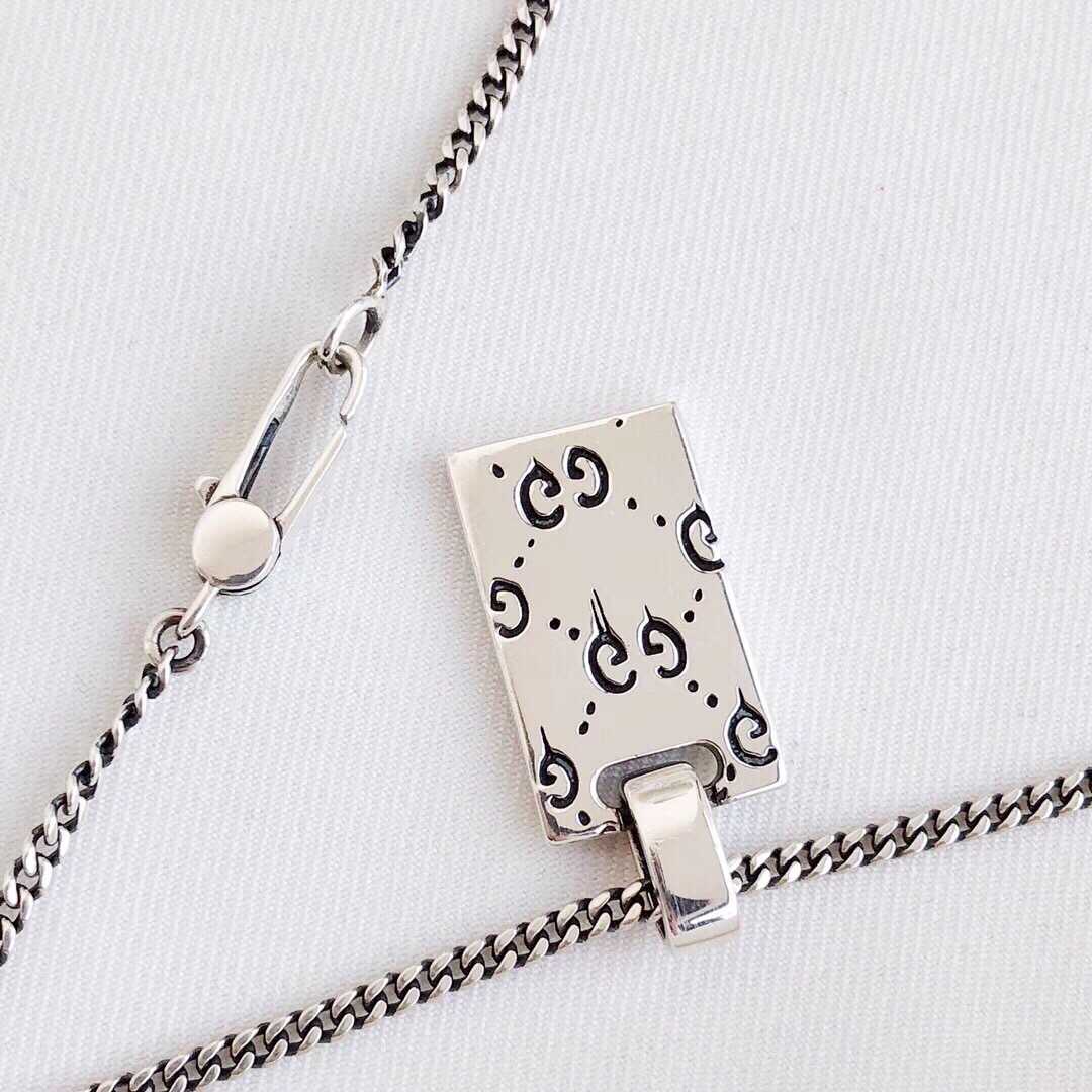 EN – Lux GCI Necklaces 010