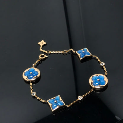 EN – Lux LV Necklaces 053
