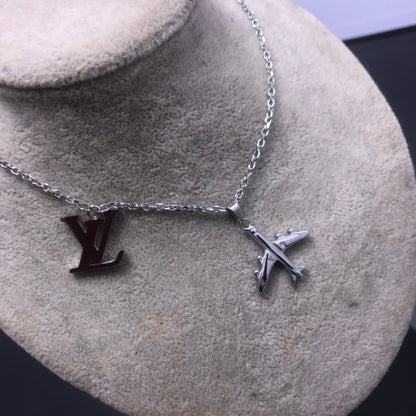 EN – Lux LV Necklaces 086