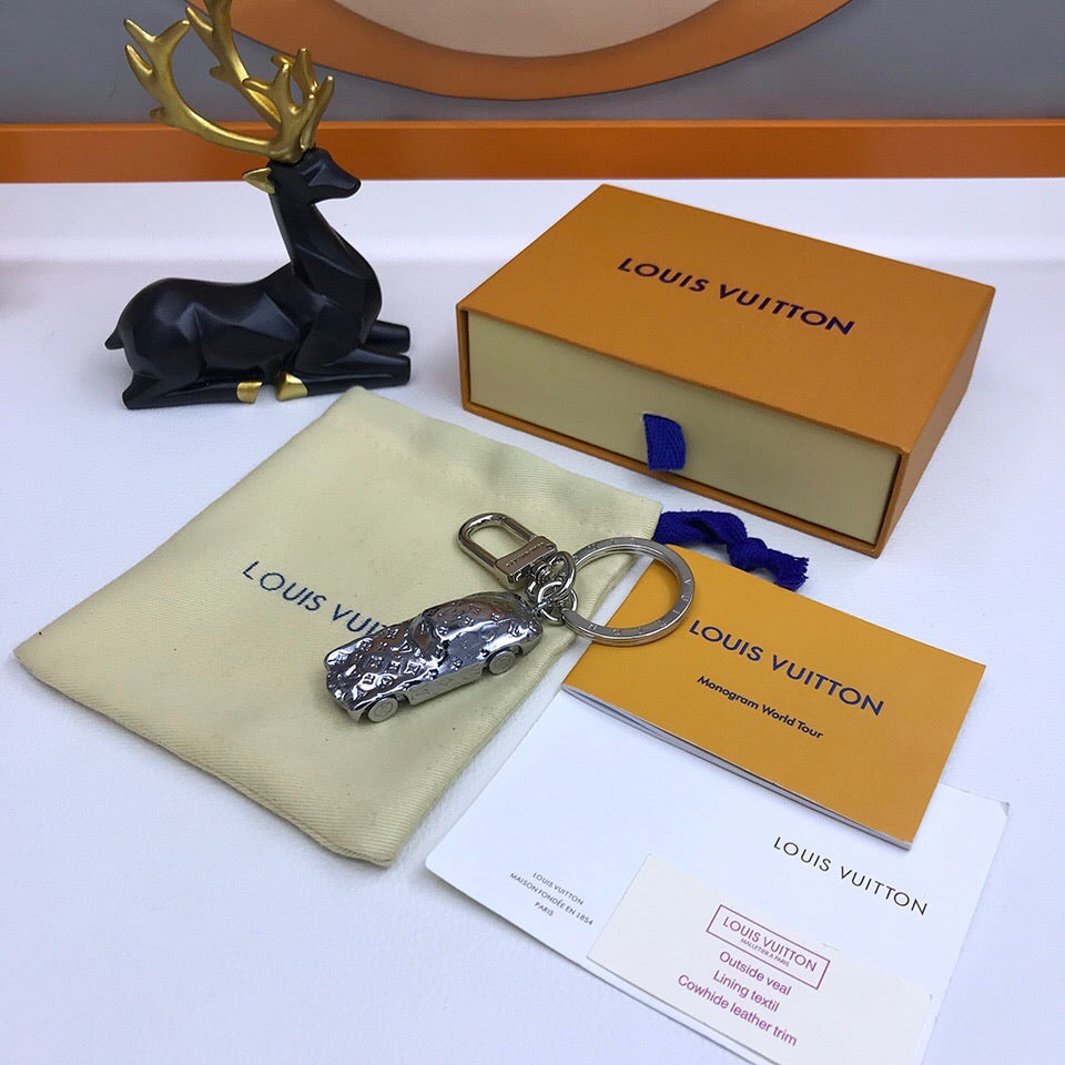 EN – Lux Keychains LUV 042