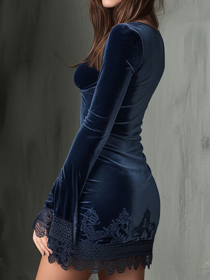 Embroidery Bell Sleeves Velvet Dress With Lace Trim