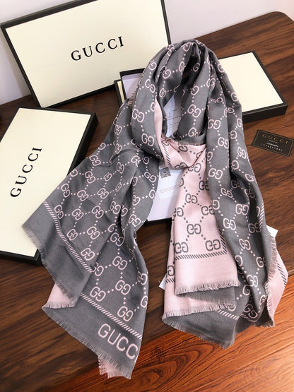 EN – Luxury GCI Scarf 028