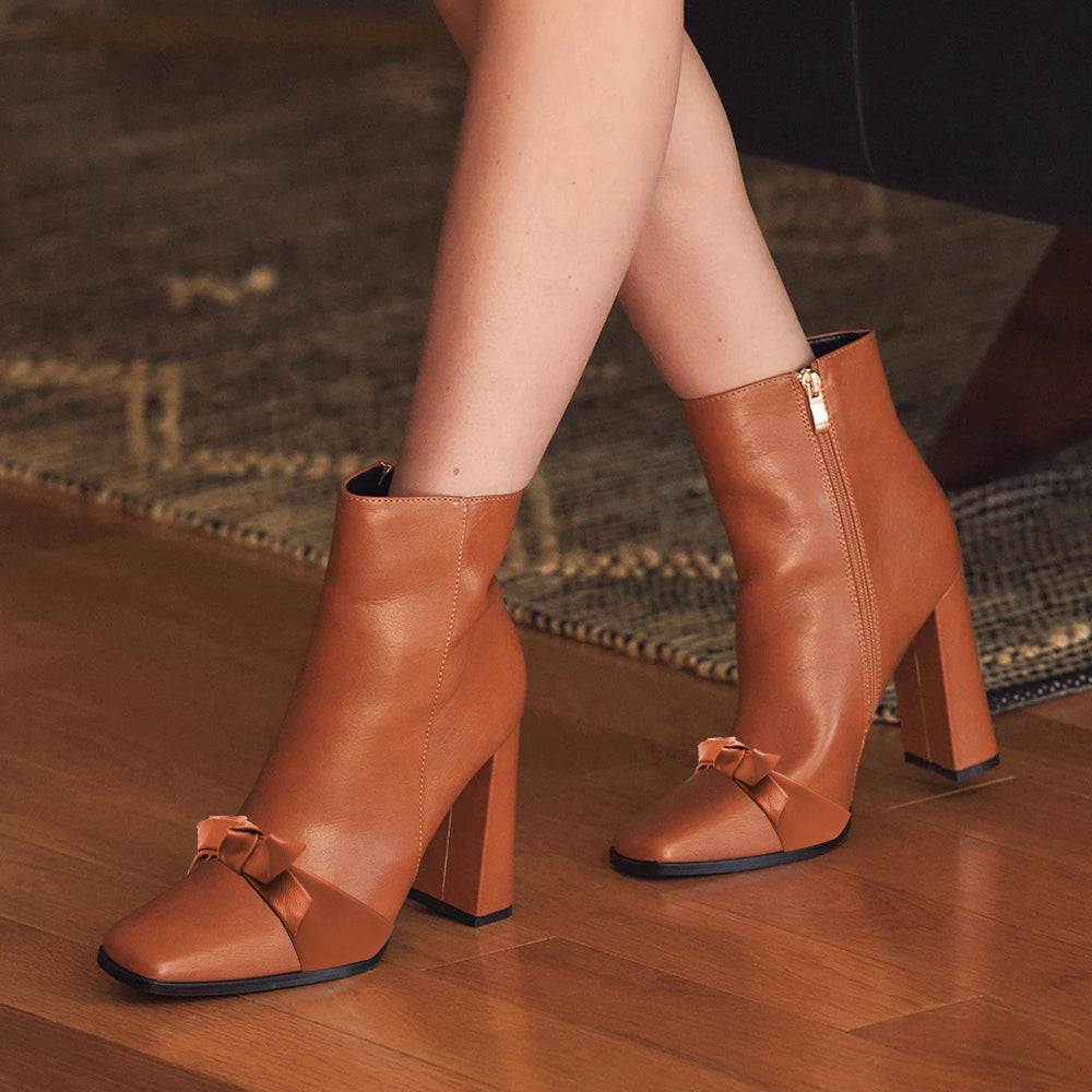Elegant Brown Square Toe Knotted Chunky Heel Ankle Boots with Zip