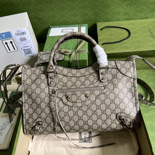 gg Luggage Beige For Women And Men 15in/39cm gg
