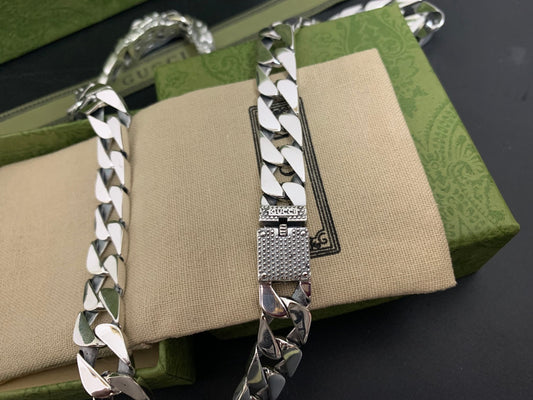 EN – Lux GCI Necklaces 023