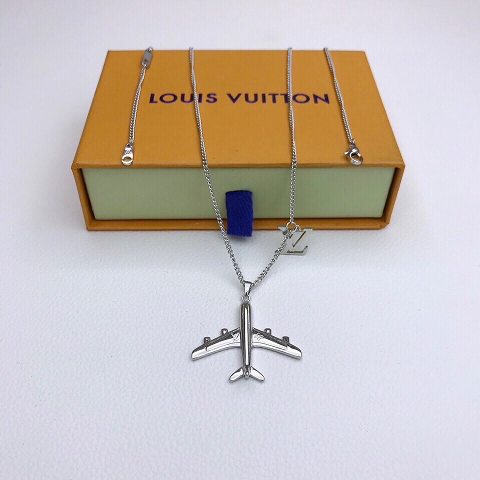 EN – Lux Necklace LUV013