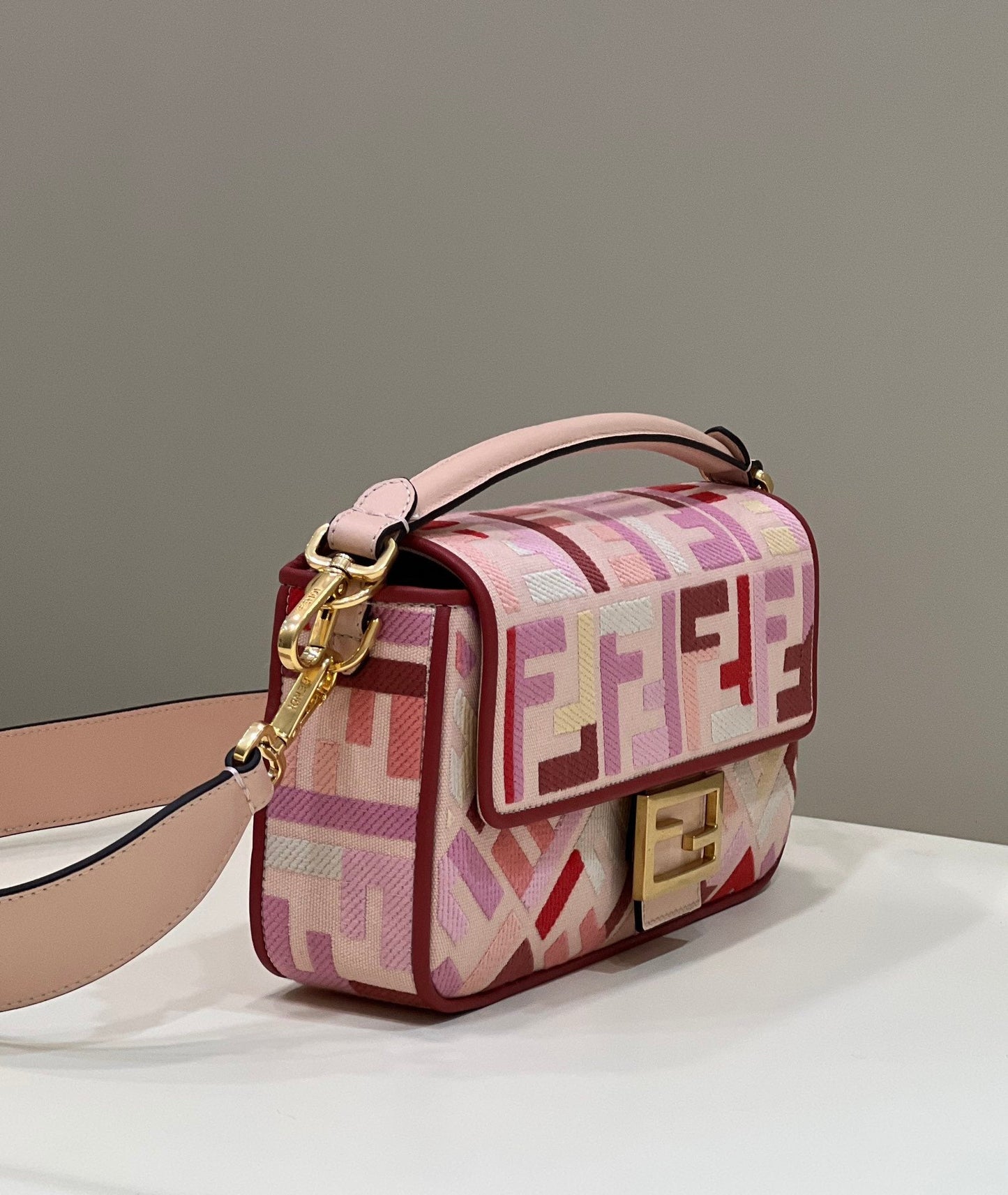 FI Baguette Bag From Lunar New Year Limited Capsule Collection Multicolor For Women, Handbags, Shoulder And Crossbody Bags 10.6in/27cm FF 8BR600