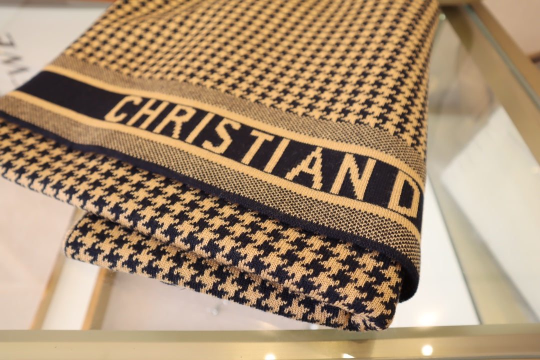 EN – Luxury DIR Scarf 007