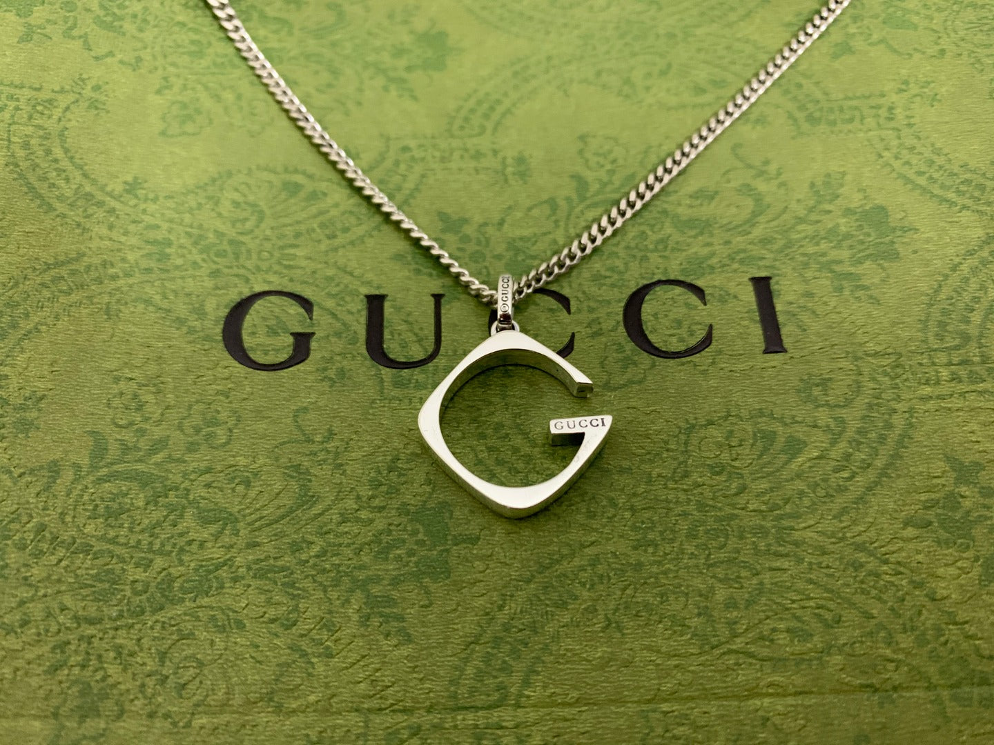 EN – Lux GCI Necklaces 018