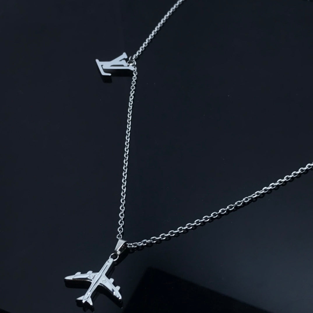 EN – Lux LV Necklaces 086