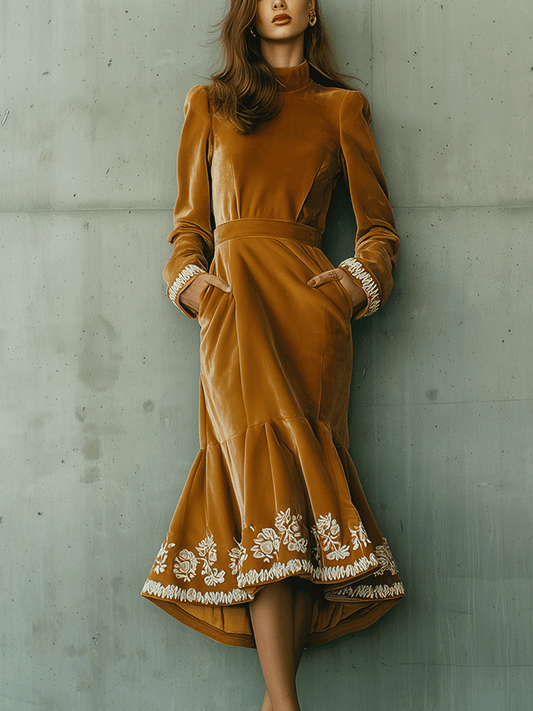Elegant Vintage Gold Velvet Floral Embroidered Midi Dress