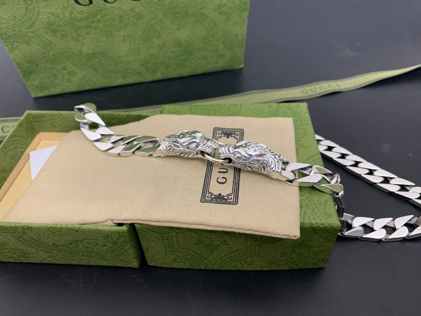 EN – Lux GCI Necklaces 023