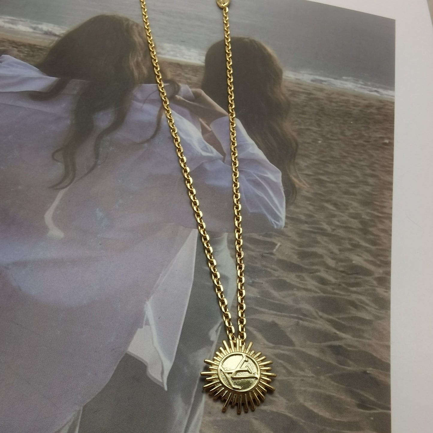 EN – Lux LV Necklaces 068