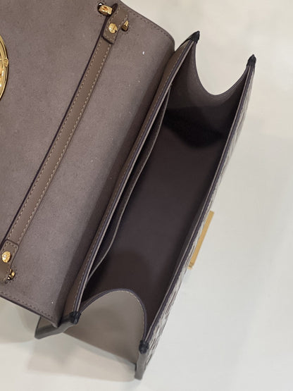FI Kan I F Medium Brown Bag For Woman 18cm/7in 8BT284A651F13VK