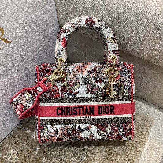 DI Medium Lady D-Lite Bag Multicolor Butterfly Embroidery, Red/Latte Handbags, 24cm CD M0565ORHQ_M884