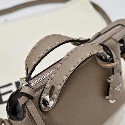 FENDI BY THE WAY SELLERIA MEDIUM GREY 20CM  8BL155ASU2F04Y9