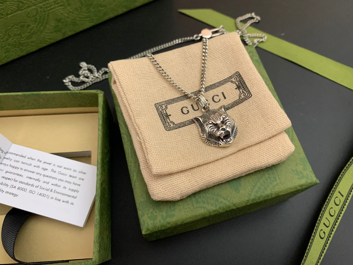 EN – Lux GCI Necklaces 012