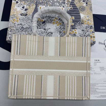 DI Medium Book Tote Beige, For Women, Women’s Handbags 14in/36cm CD