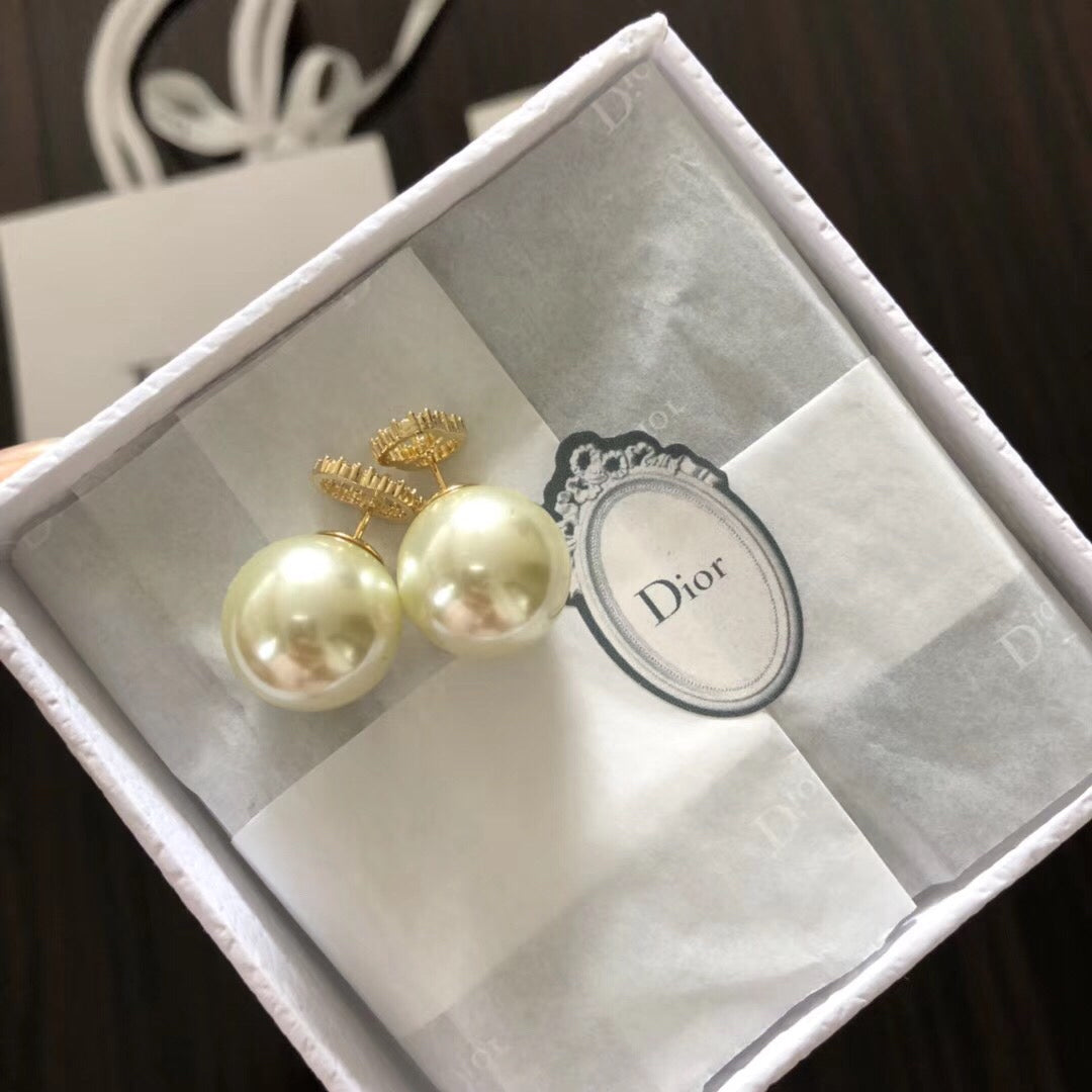 EN – Lux Earring Dir 026