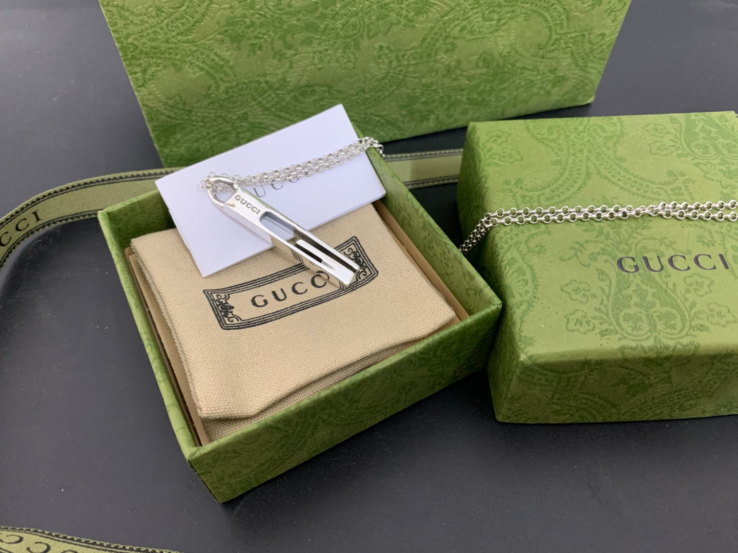 EN – Lux GCI Necklaces 024