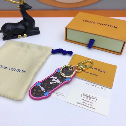 EN – Lux Keychains LUV 019