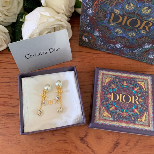 EN – Lux Earring Dir 016