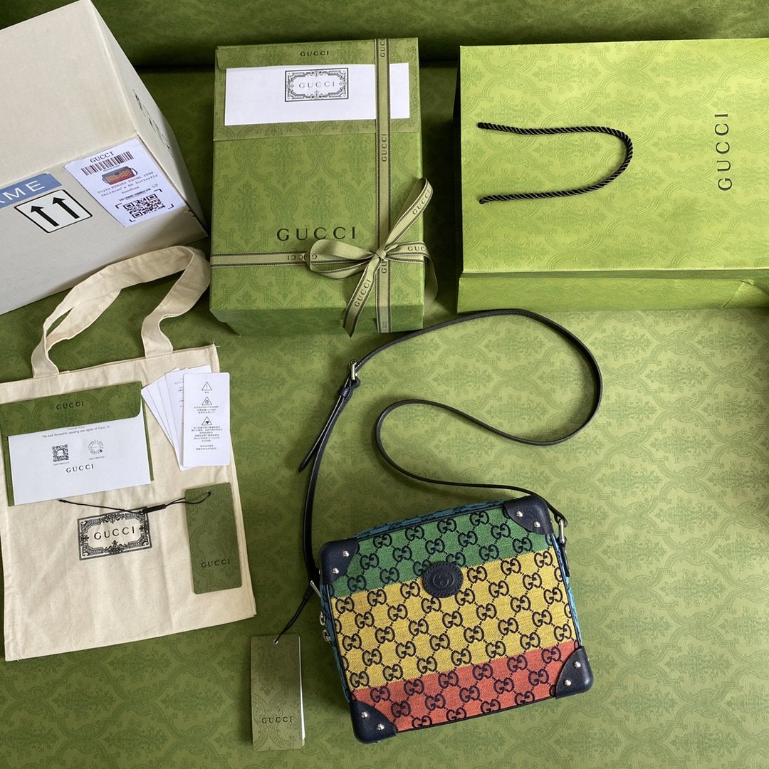 gg Multicolor Shoulder Bag In gg Multicolor Canvas For Women  9in/23cm gg  ‎626363