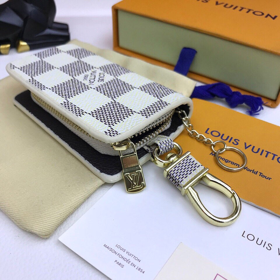 EN – Lux Keychains LUV 067