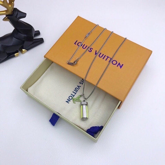 EN – Lux Necklace LUV003