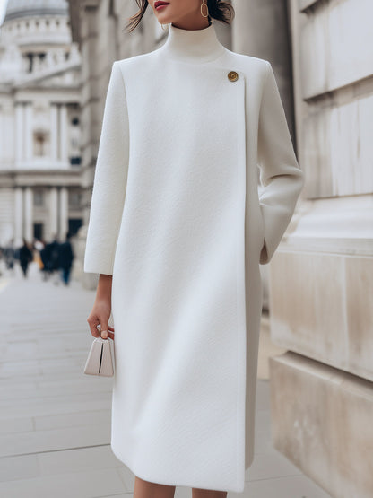 Elegant Wool-Blend Coat With Button Detail