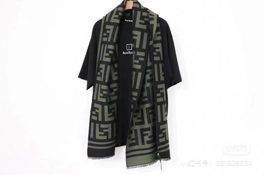 EN – Luxury FEI Scarf 009