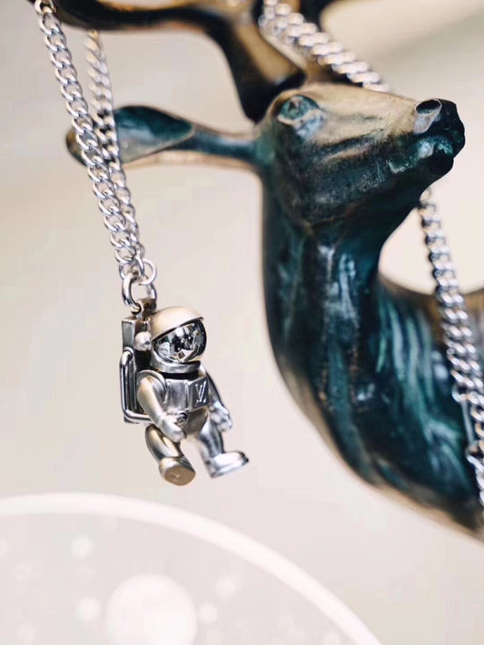 EN – Lux LV Necklaces 065