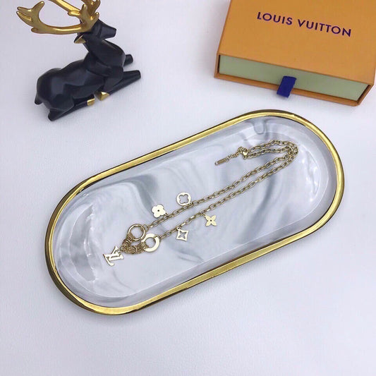 EN – Lux Necklace LUV006